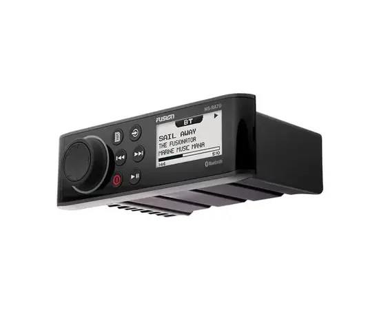 GARMIN FUSION RA70 SERIJOS JūRINIAI STEREOGROTUVAI, 010-01516-01