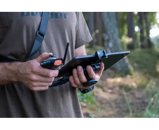 DEEPER QUEST PLANšETėS IR NUOTOLINIO VALDIKLIO LAIKIKLIS, FNG0018